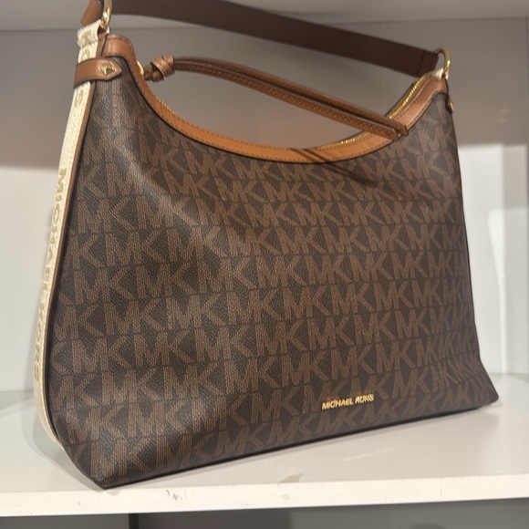 Michael Kors Brown Shoulder Bag - Picture 1 of 6